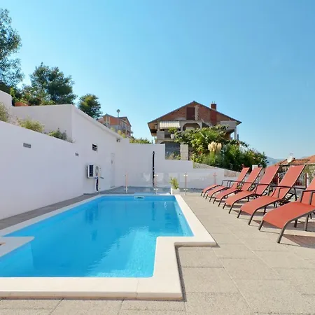 Сasa de vacaciones Kate Trogir