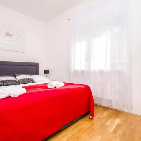 Сasa de vacaciones Kate Trogir